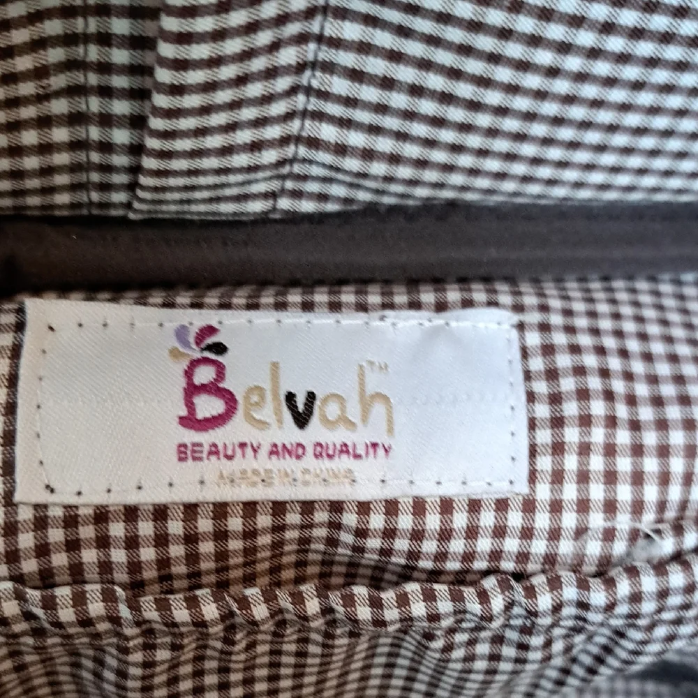 Belvah Cosmetic Bag Quilted Toille Bowed Handle